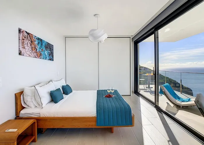 Francelho 1 By Lovelystay