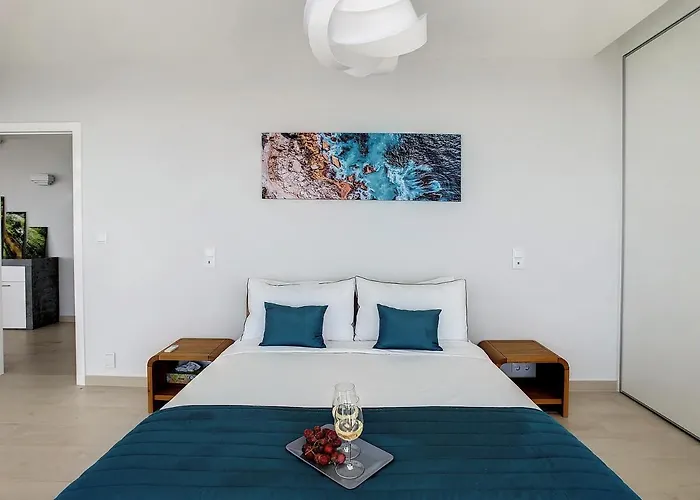 Francelho 1 By Lovelystay *